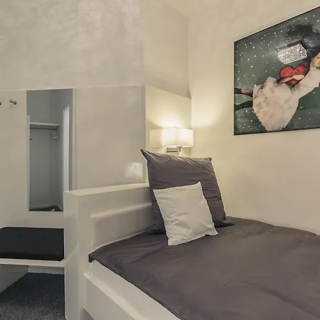 Bahnlounge 1907 4* نيوينشتاتدت ام كوشر