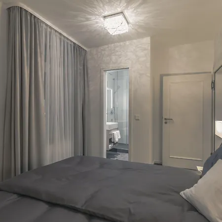 Bed & Breakfast Bahnlounge 1907 4*