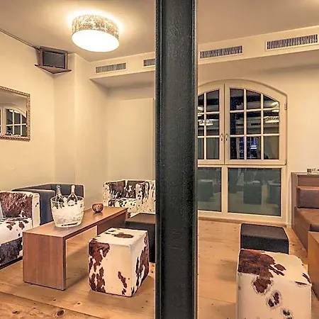 Bed and breakfast Bahnlounge 1907 Neuenstadt am Kocher