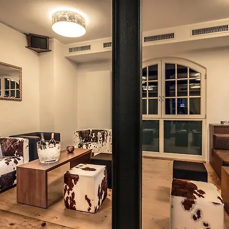 B&B Bahnlounge 1907 노이엔슈타트 암 코허