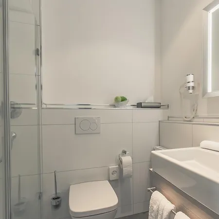 Bahnlounge 1907 B&B 노이엔슈타트 암 코허